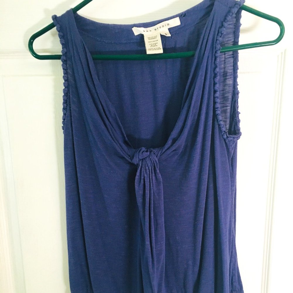 Max Studio Size Small